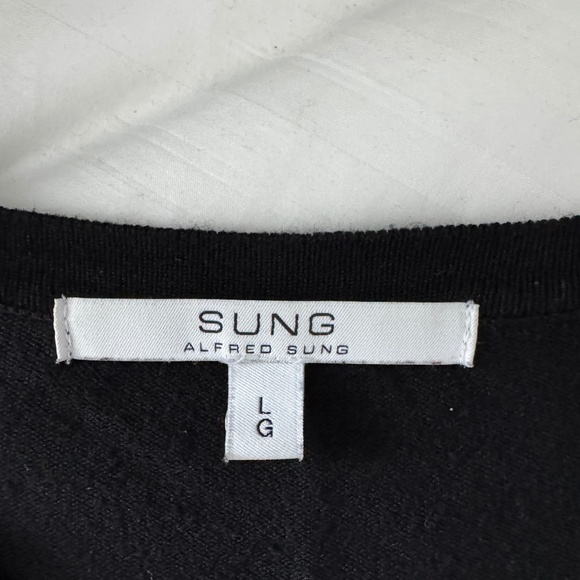 Alfred Sung - Black and Leopard Print Button Down Cardigan - Picture 6 of 8